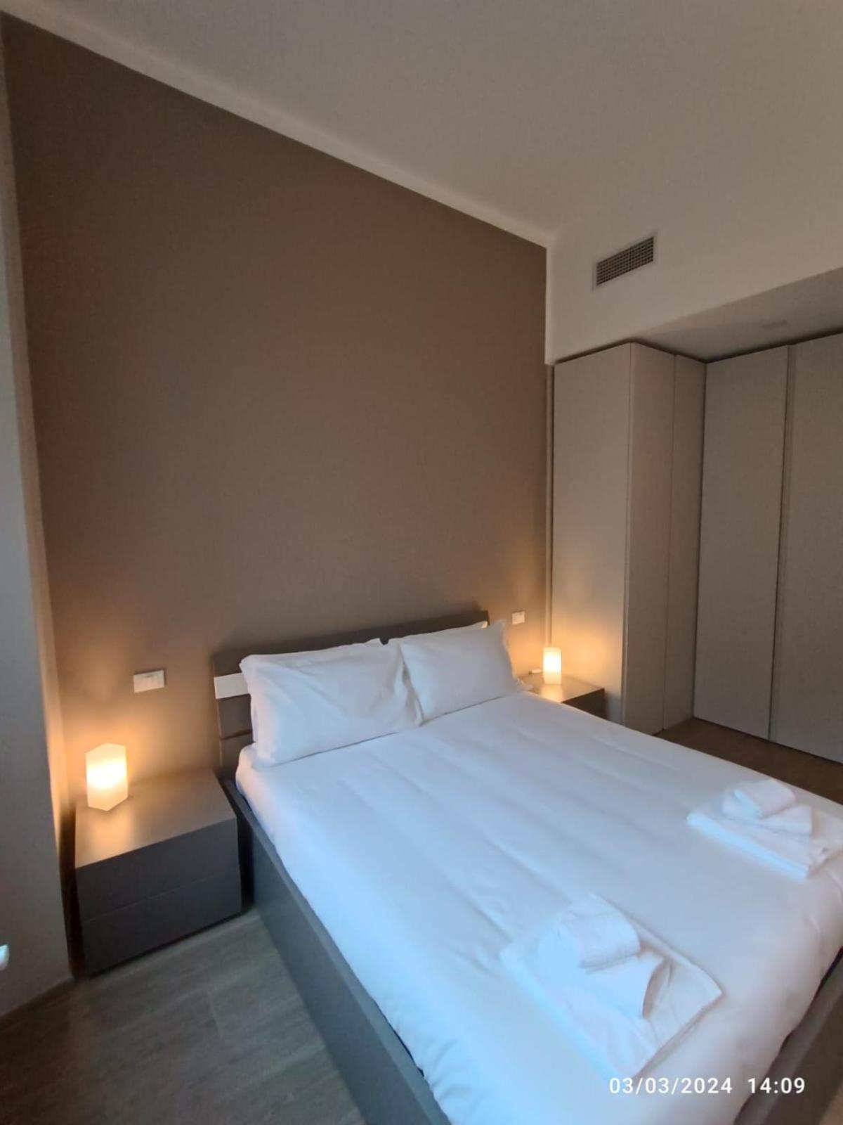 Be-C0 Centrale Luxury & Family Apt Milano Ngoại thất bức ảnh