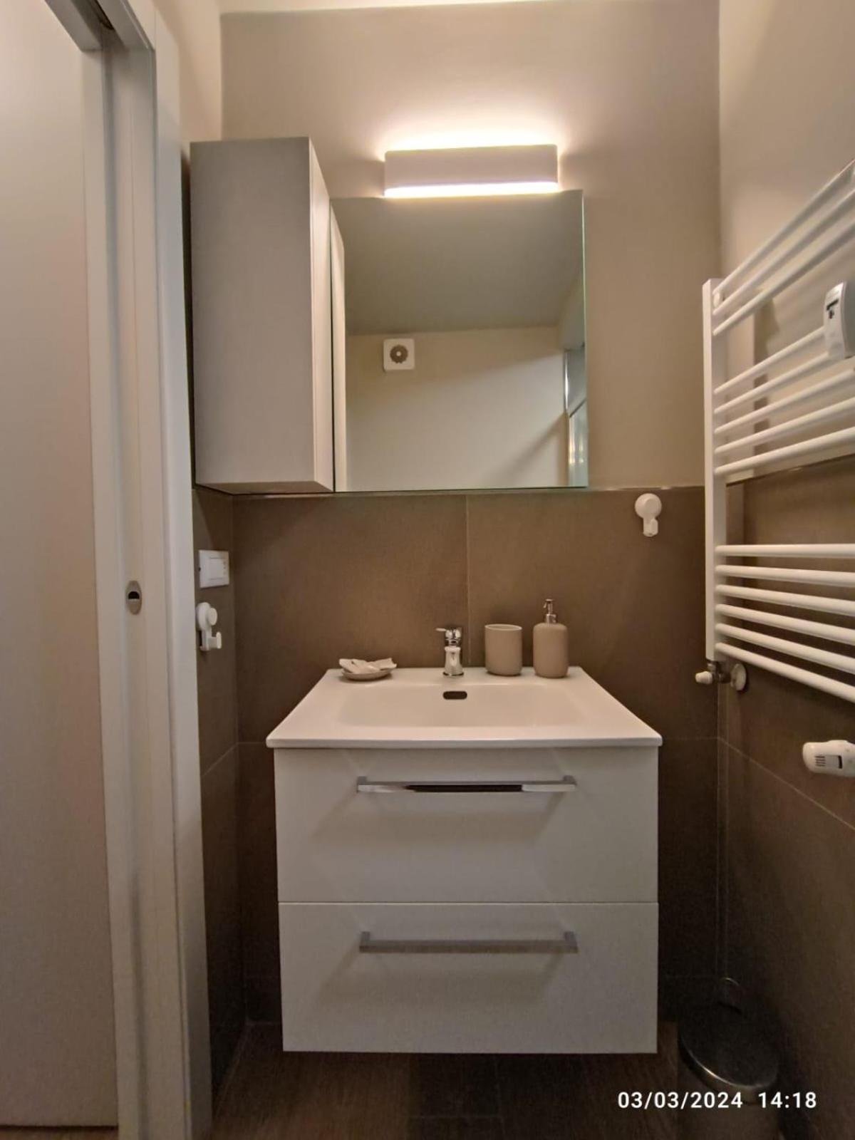 Be-C0 Centrale Luxury & Family Apt Milano Ngoại thất bức ảnh